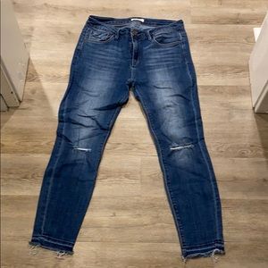 Unpublished distressed jeans in size 30